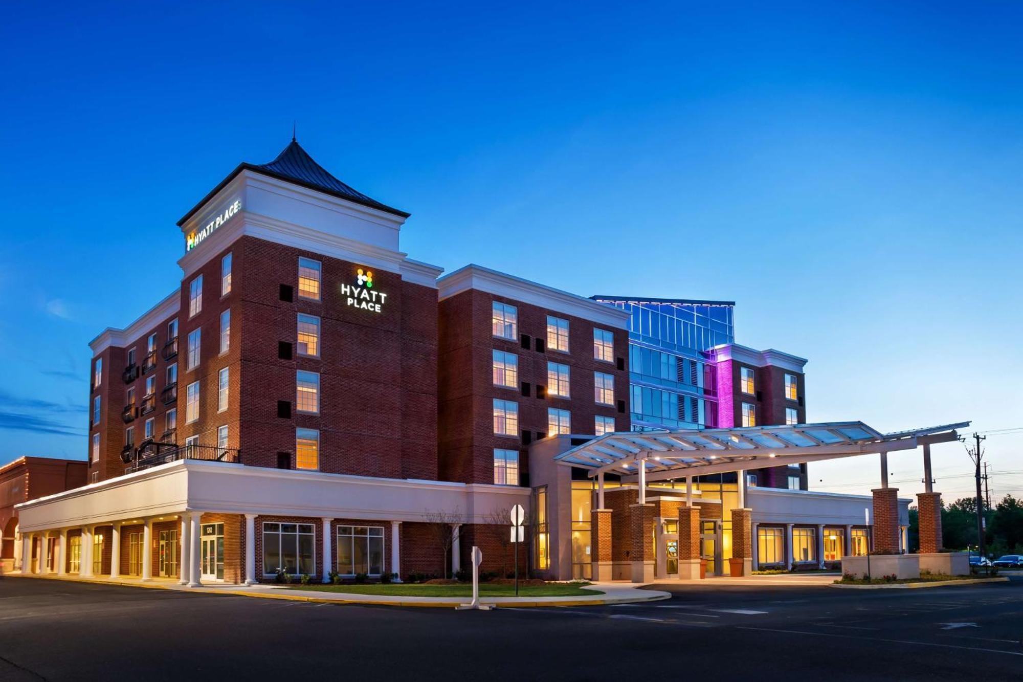 Hyatt Place Fredericksburg At Mary Washington Экстерьер фото